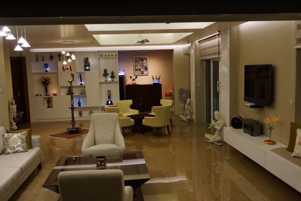 Апартаменты The Penthouse Above Sea Дехивала-Маунт-Лавиния Экстерьер фото